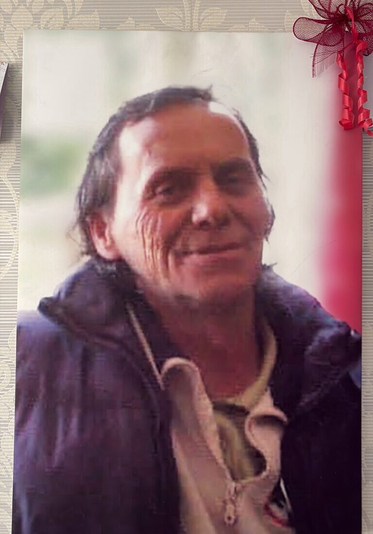 12617E57-A615-4AED-988F-0DF20ED10E70